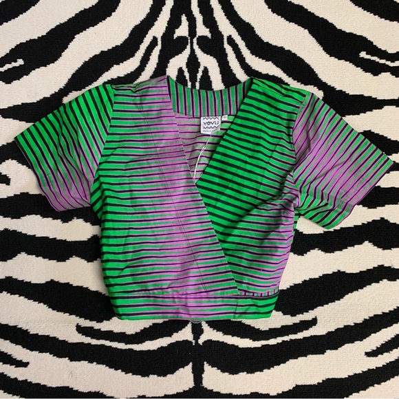 NWT Yevu Clothing Wrap Top - Ice Cream Print Size Small - Picture 3 of 8